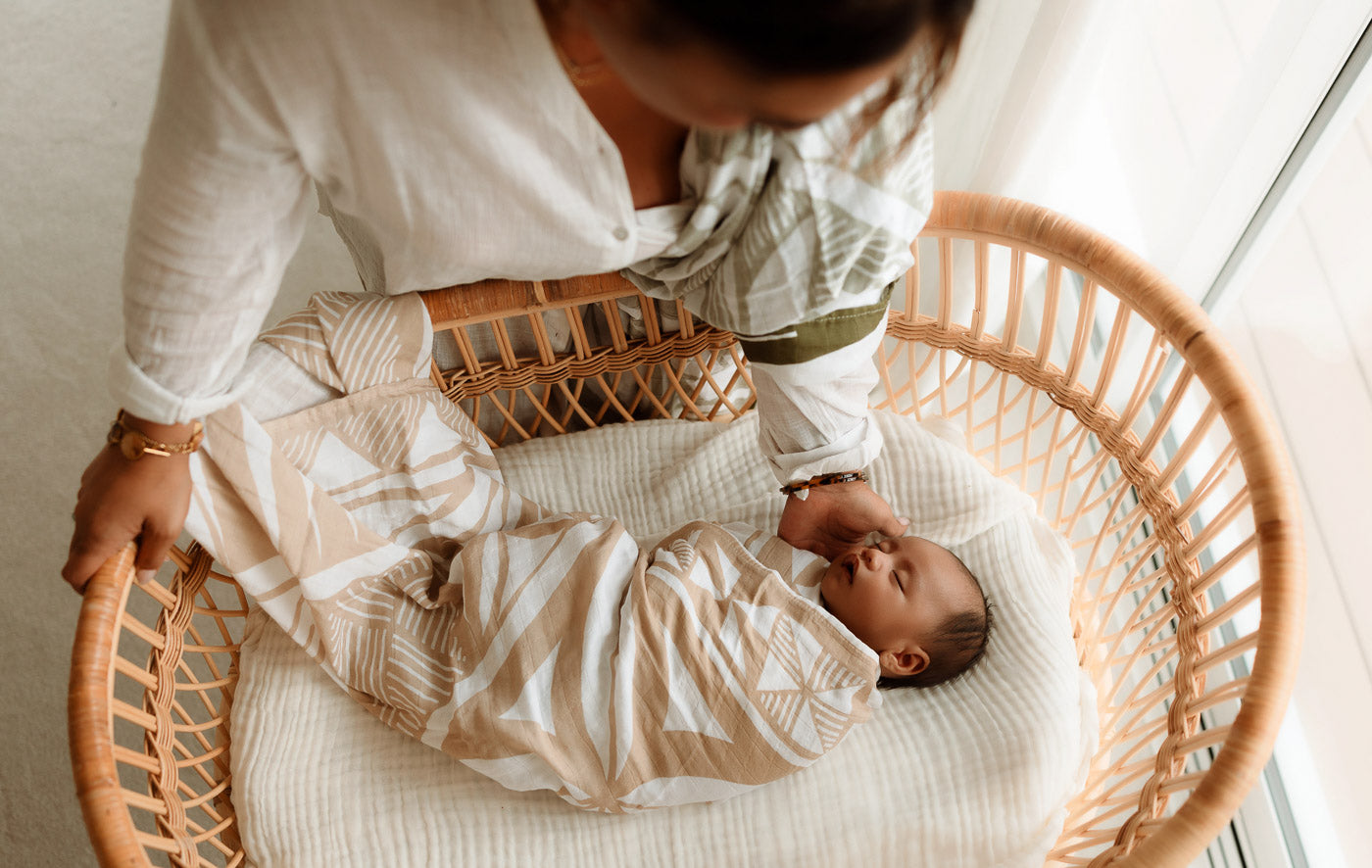 Organic Muslin wrap in ili Tan
