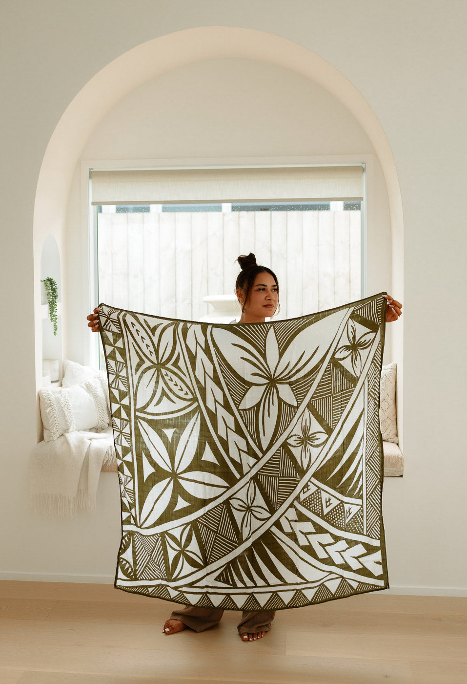 Organic Muslin wrap in Palm Green